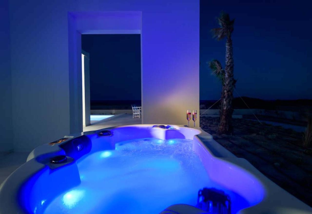 Seashore Beachfront Villa Lakhania Eksteriør bilde